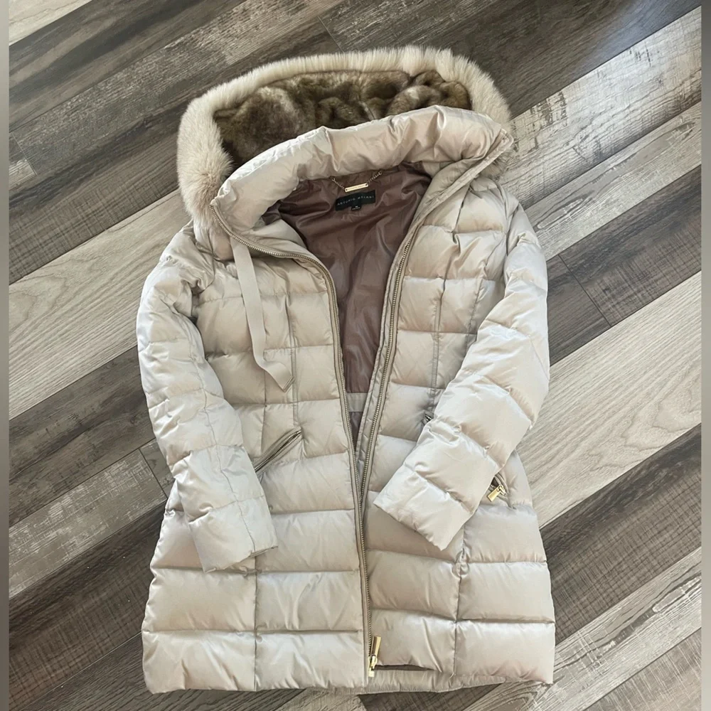 Puffer Coat - Picture 1 of 7